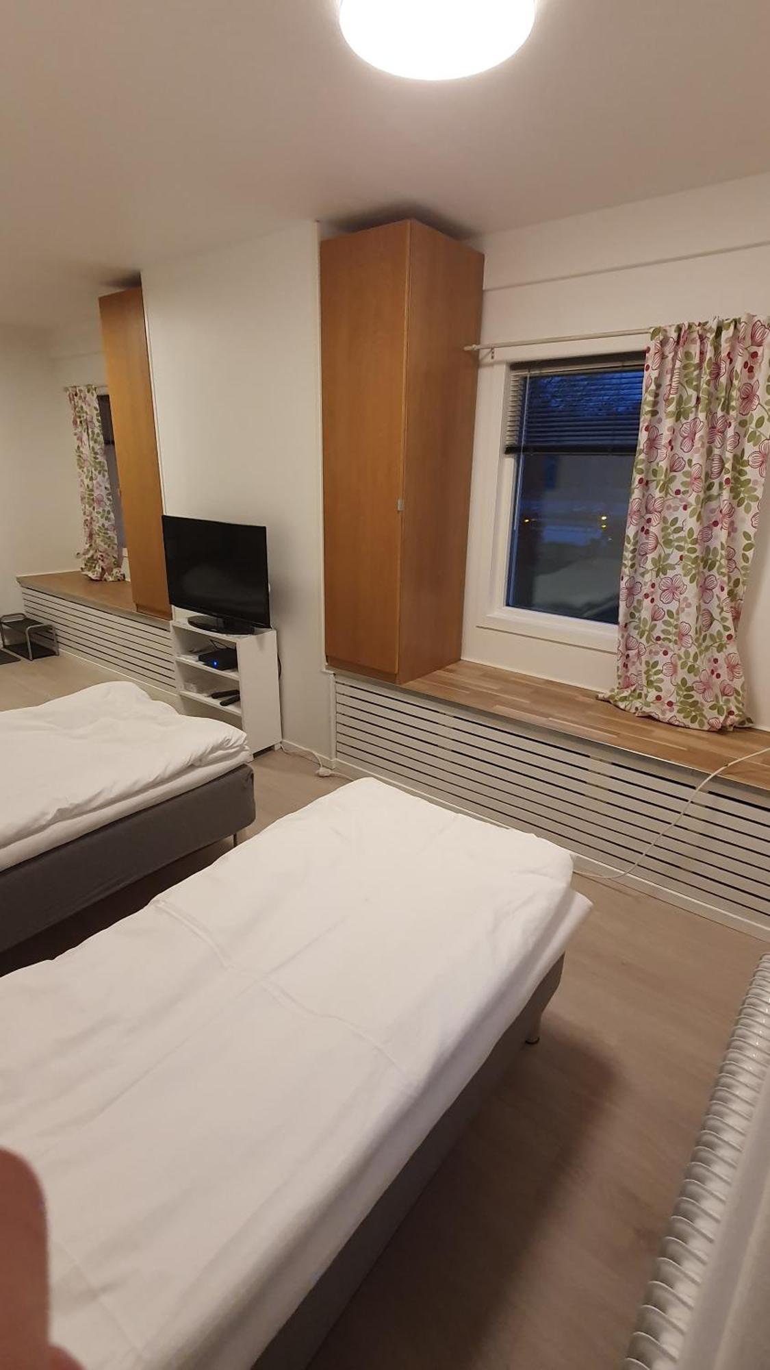 Folketshus I Olshammar Bed & Breakfast Ngoại thất bức ảnh