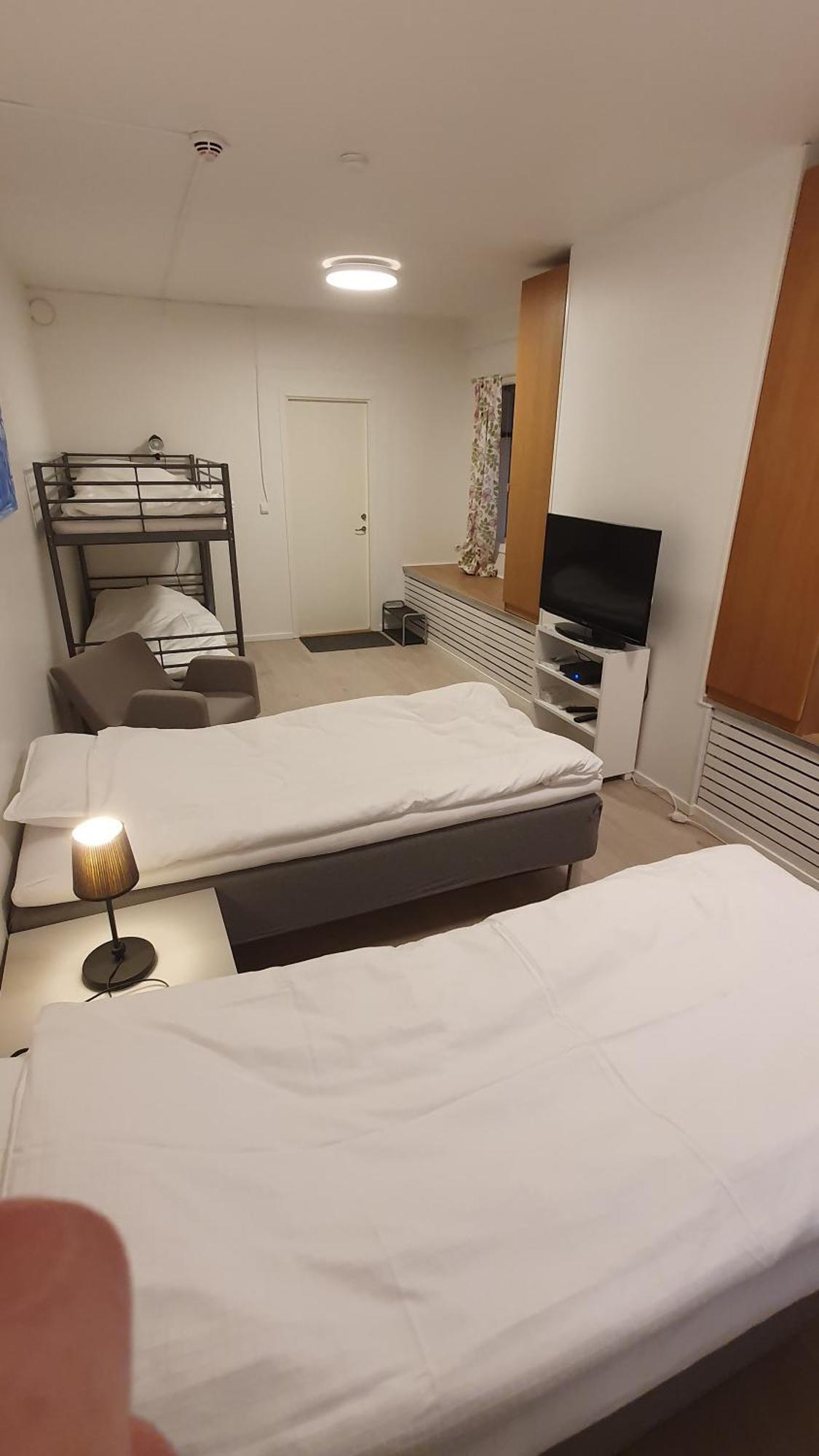 Folketshus I Olshammar Bed & Breakfast Ngoại thất bức ảnh